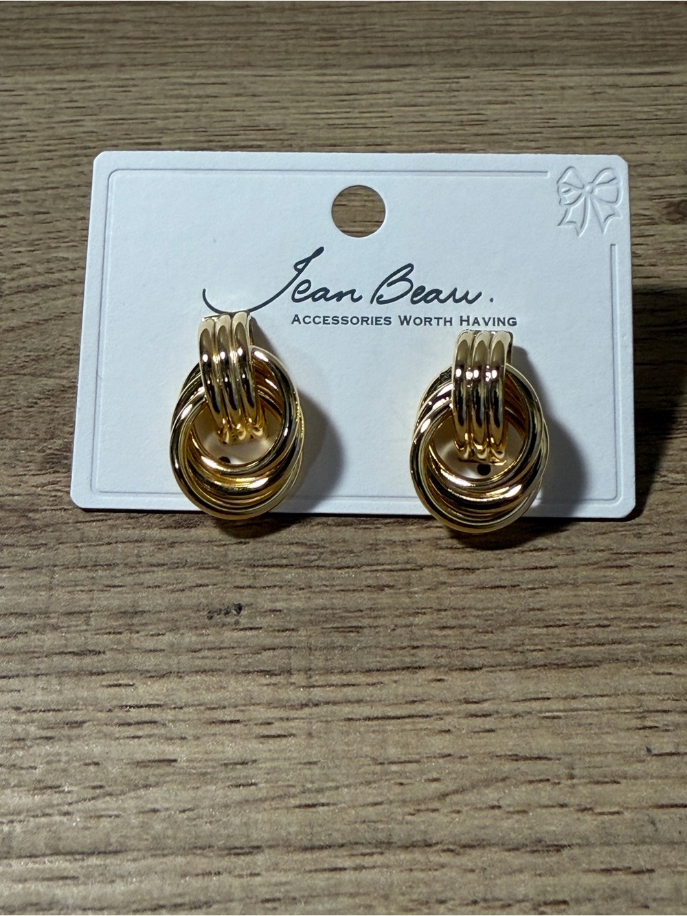 Jean Beau Polished Gold Interlinked Hoop Earrings